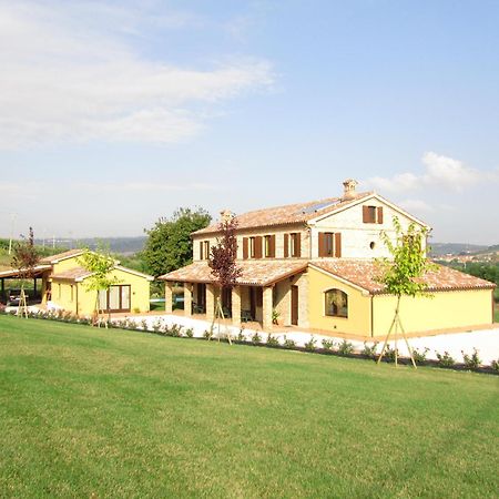 Castelbellino Agriturismo La Vecchia Fonte מראה חיצוני תמונה