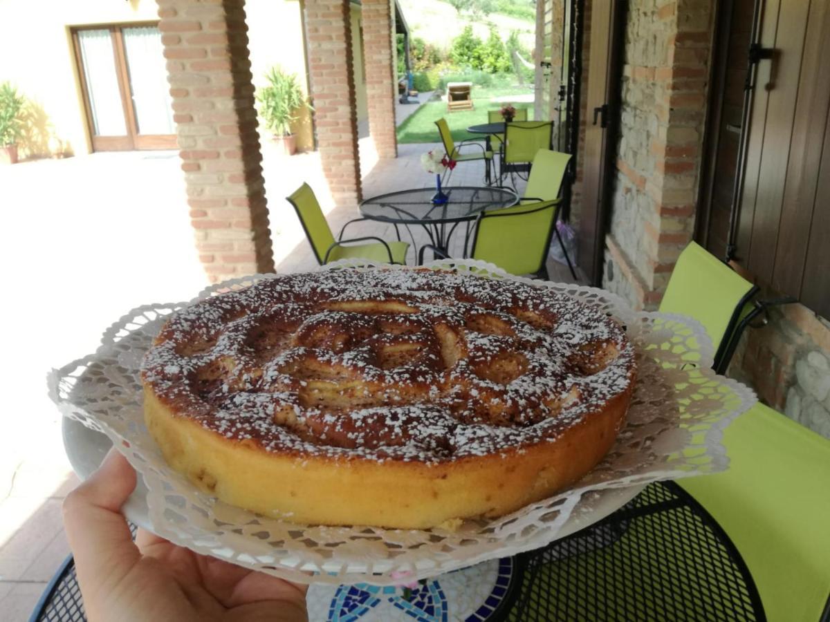Castelbellino Agriturismo La Vecchia Fonte מראה חיצוני תמונה